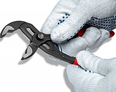 Использование клещей переставных с механизмом быстрой фиксации Voll Cobra 7 (175 мм), CrV